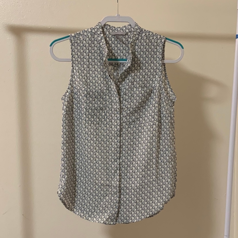 Sleevless Hidden Button Pattern Shirt FINAL PRICE